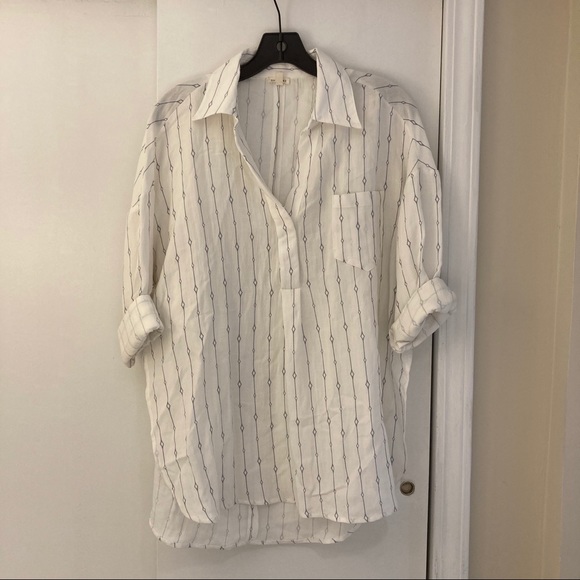 En Creme Dresses & Skirts - En Crème White Tunic Blouse